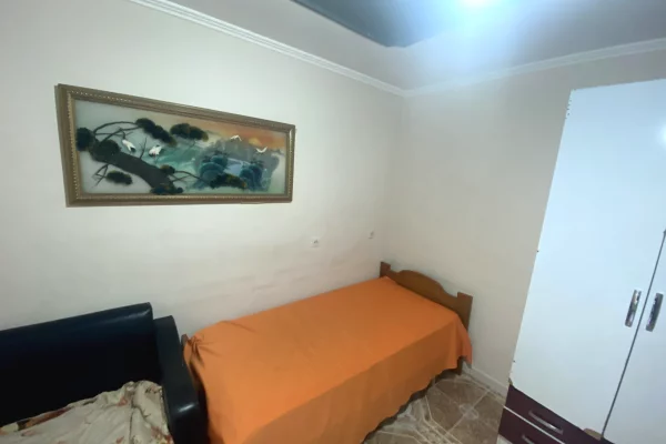 Shtepi me qera Garsoniere ne Tirane - 250 Euro