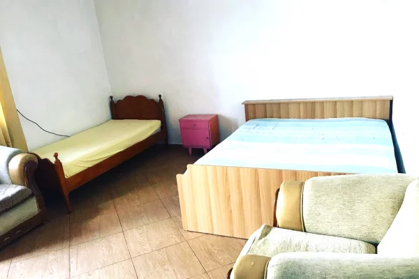 Shtepi me qera 1+1 ne Tirane - 280 Euro