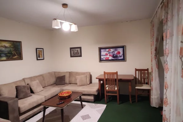 🏡 Jepet Apartament 1+1 me qera te Selvia, Tiranë