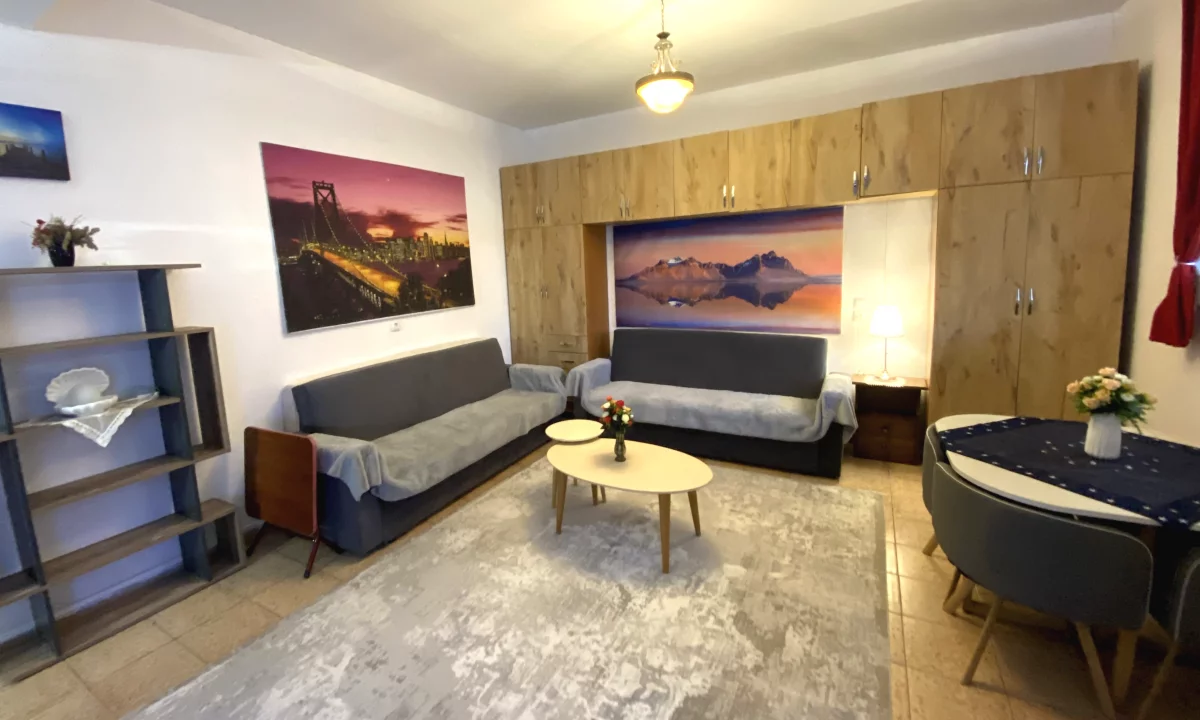 Villa di lusso in affitto a Tirana Garsoniere, Arredato