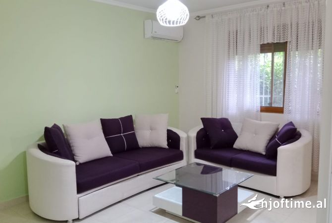 Shtepi ne shitje 1+1 ne Tirane - 100,000 Euro