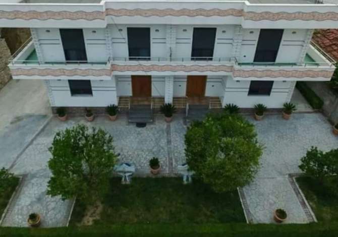 Shtepi ne shitje 7+1 ne Tirane - 280,000 Euro