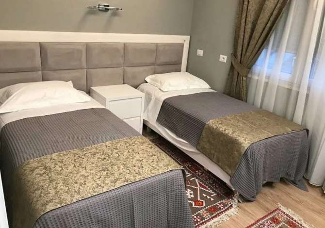 Shtepi me qera 2+1 ne Tirane - 1,700 Euro