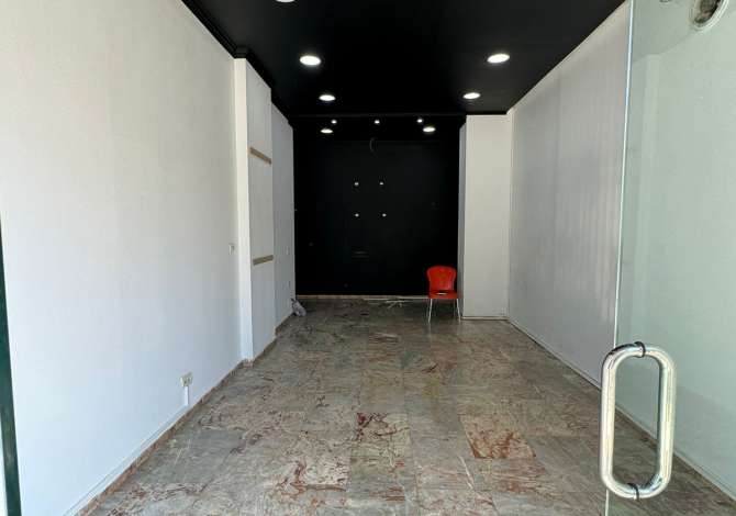 Ambient biznesi me qera 1+1 ne Tirane - 800 Euro