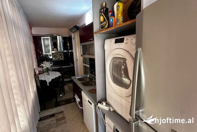 Shtepi me qera 2+1 ne Tirane - 550 Euro