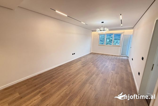 Shtepi ne shitje 2+1 ne Tirane - 230,000 Euro
