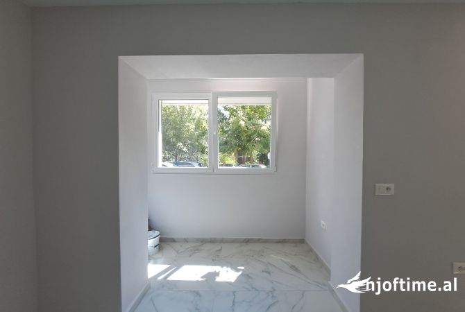 Shtepi ne shitje 1+1 ne Tirane - 130,000 Euro