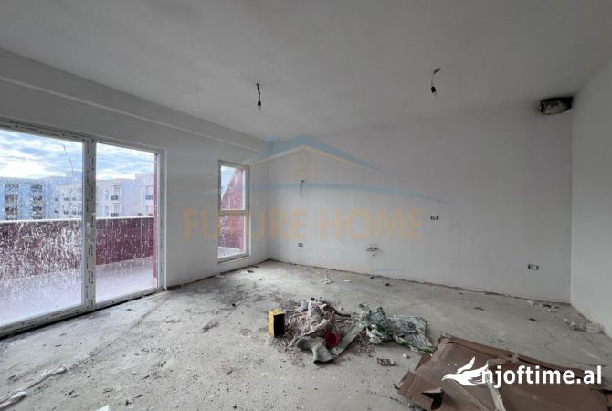 Shtepi ne shitje Apartament ne Tirane, 1+1, Mobilimi Bosh, pa mobiluar, Pagesa 104,000  Euro.