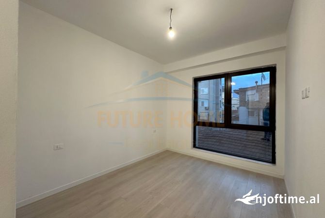 Shtepi me qera 2+1 ne Tirane - 700 Euro