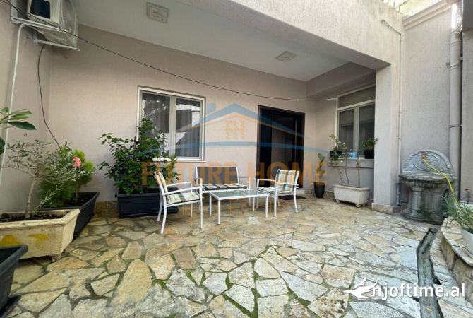 Shtepi me qera Apartament ne Tirane, 3+1, Mobilimi E mobiluar, Pagesa 750  Euro.