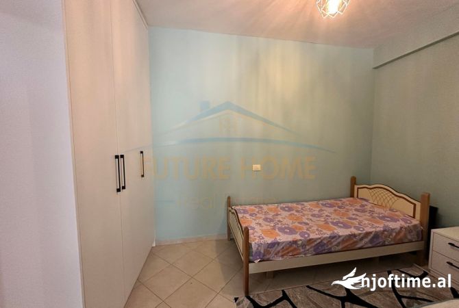 Shtepi me qera Apartament ne Tirane, 2+1, Mobilimi E mobiluar, Pagesa 400  Euro.