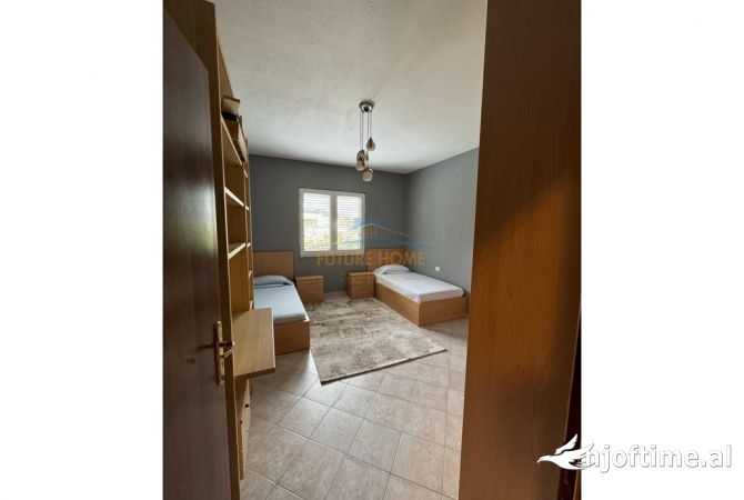 Shtepi me qera Apartament ne Tirane, 2+1, Mobilimi E mobiluar, Pagesa 800  Euro.
