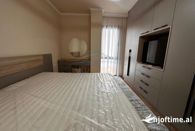 Shtepi me qera Apartament ne Tirane, 1+1, Mobilimi E mobiluar, Pagesa 1,000  Euro.
