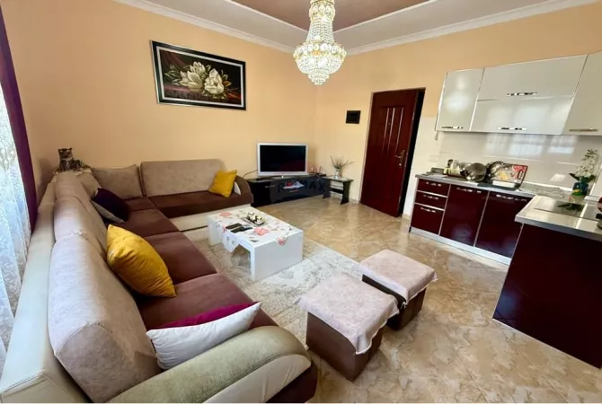 Shtepi ne shitje 1+1 ne Tirane - 120,500 Euro