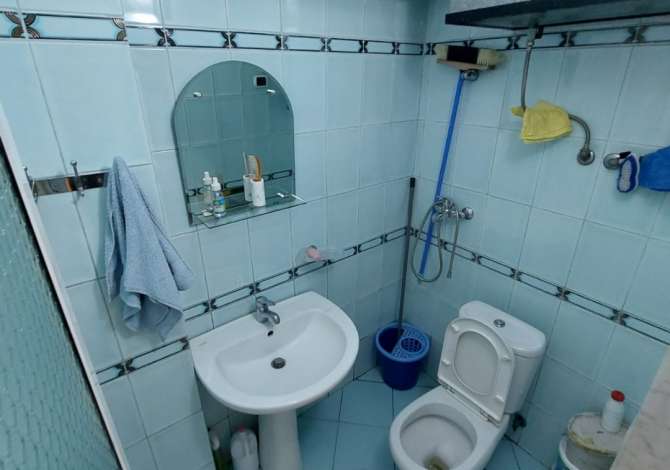 Shitet Ambient Zyre te Shallvaret !