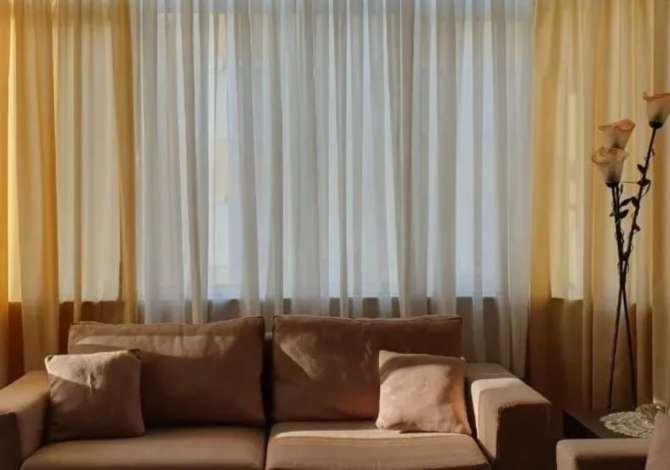Shtepi me qera 2+1 ne Tirane - 700 Euro