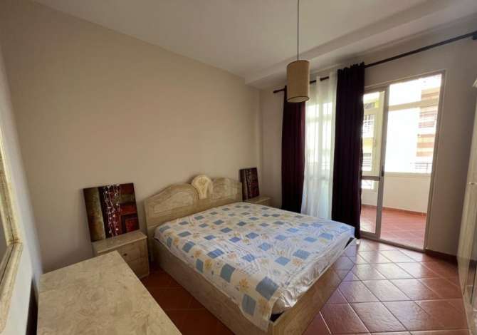Shtepi me qera 2+1 ne Tirane - 650 Euro