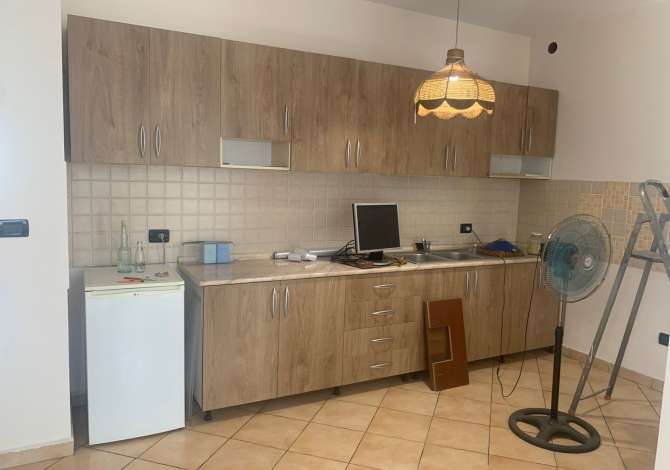 Shtepi me qera 2+1 ne Tirane - 600 Euro