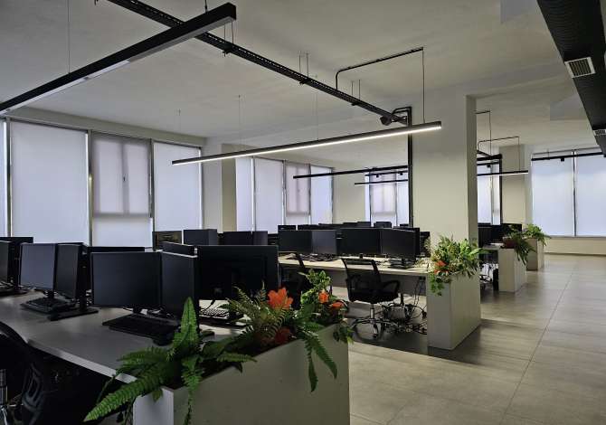 Ambient biznesi me qera 3+1 ne Tirane - 7,500 Euro