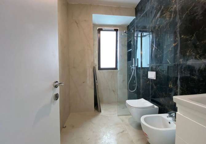 Jepet me Qera Apartament per zyra prane Spitalit Gjerman 