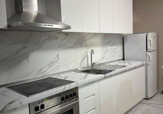 Shtepi me qera 1+1 ne Tirane - 400 Euro