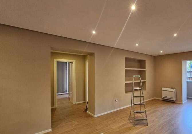Ambient biznesi me qera 3+1 ne Tirane - 900 Euro
