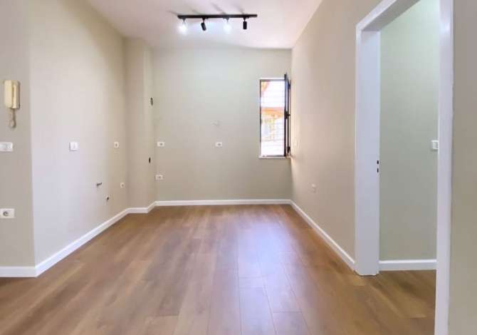 Shtepi ne shitje 2+1 ne Tirane - 185,000 Euro