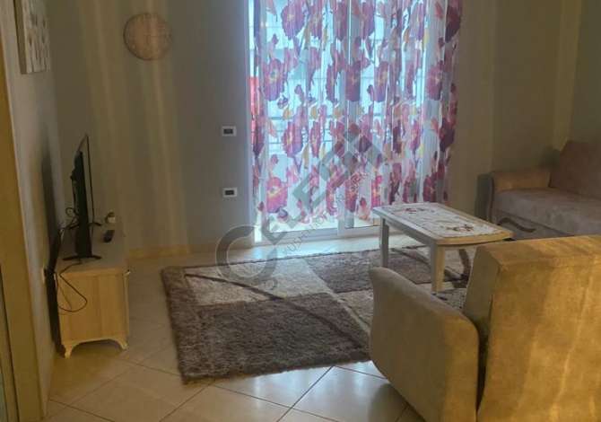 Shtepi me qera 1+1 ne Tirane - 45,000 Leke