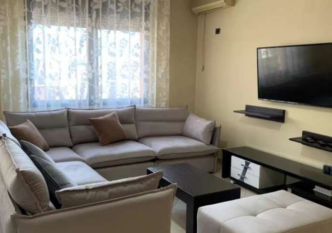 Shtepi me qera 2+1 ne Tirane - 900 Euro