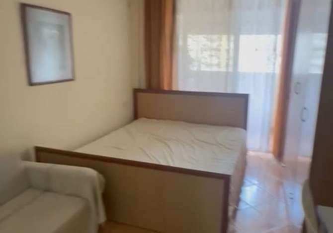 Shtepi me qera 1+1 ne Tirane - 540 Euro