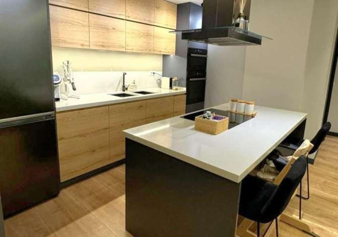 Shtepi ne shitje 2+1 ne Tirane - 262,000 Euro