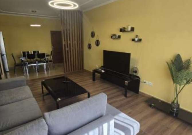 Shtepi me qera 3+1 ne Tirane - 700 Euro