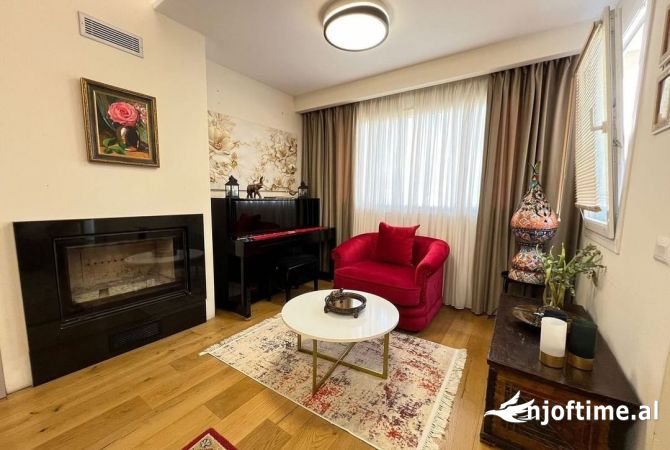 Shtepi ne shitje 3+1 ne Tirane - 299,000 Euro