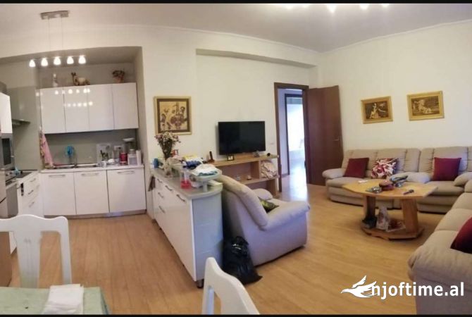 Casa in affitto 2+1 a Tirana - 750 Euro