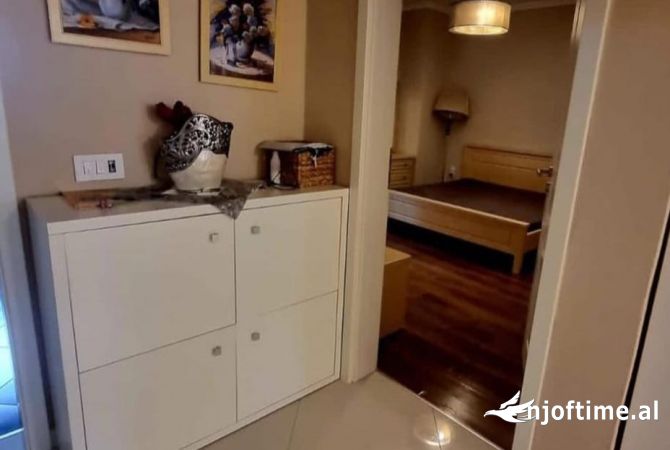 Shtepi me qera 3+1 ne Tirane - 800 Euro