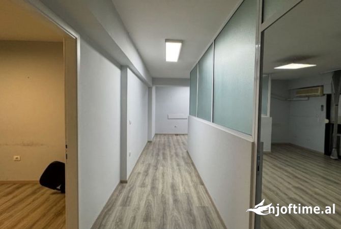 JEPET ZYRE ME QIRA NE BLLOK!