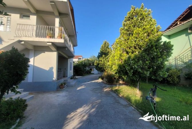 Shtepi ne shitje 3+1 ne Tirane - 500,000 Euro