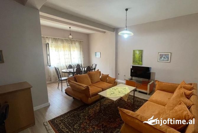Shtepi me qera 1+1 ne Tirane - 550 Euro