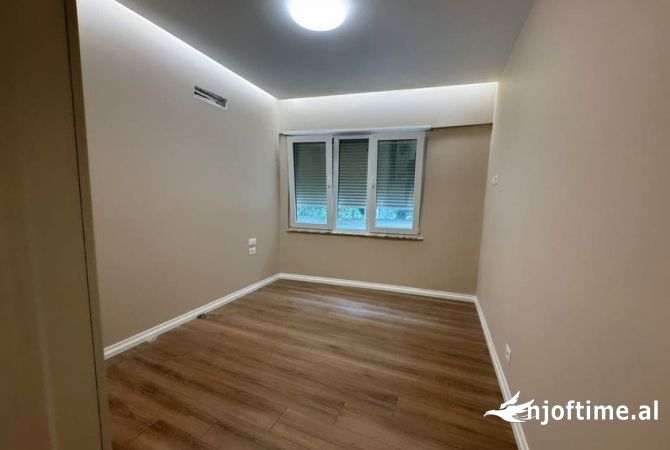 Shtepi ne shitje 3+1 ne Tirane - 195,000 Euro