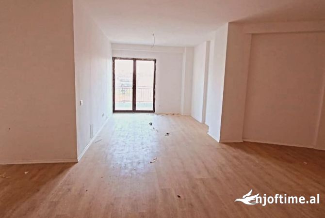Shtepi ne shitje 2+1 ne Tirane - 244,000 Euro