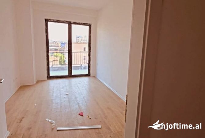 Shtepi ne shitje 2+1 ne Tirane - 244,000 Euro