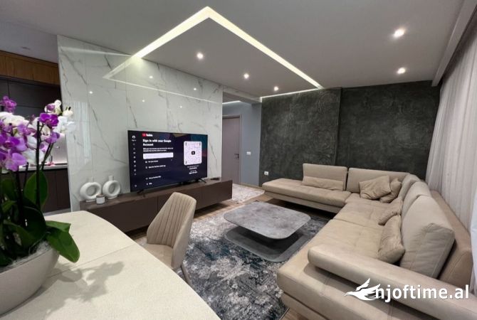 Casa in affitto 2+1 a Tirana - 1,000 Euro