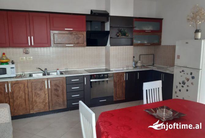 Casa in affitto 2+1 a Tirana - 60,000 Leke