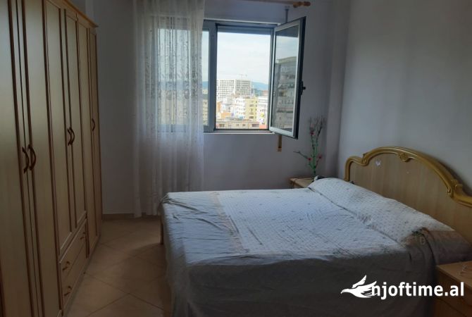 Casa in affitto 2+1 a Tirana - 60,000 Leke