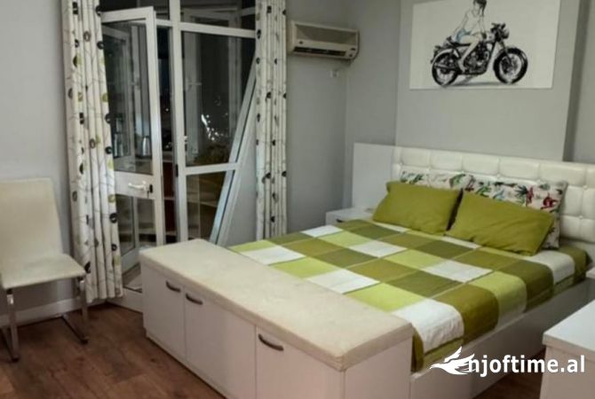 Casa in affitto 2+1 a Tirana - 1,100 Euro