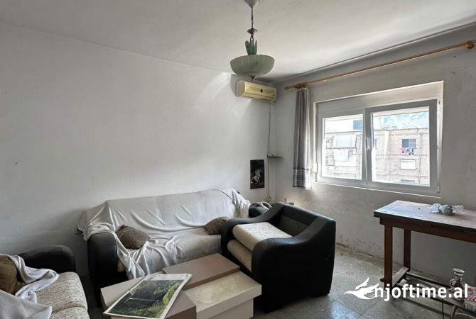Shtepi ne shitje 1+1 ne Tirane - 75,000 Euro