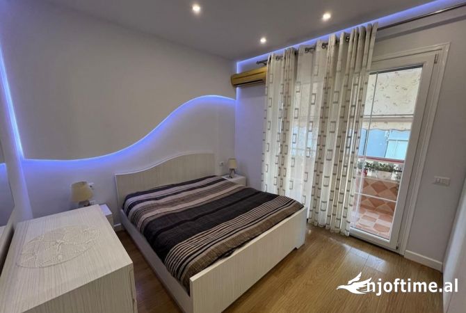 Shtepi ne shitje 2+1 ne Tirane - 180,000 Euro