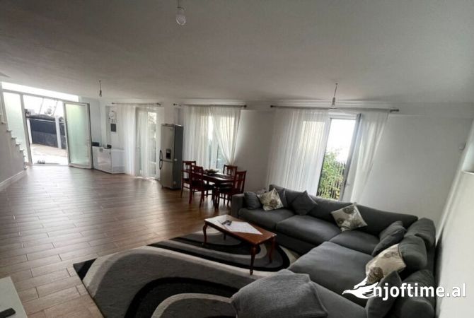 Shtepi ne shitje 3+1 ne Tirane - 390,000 Euro
