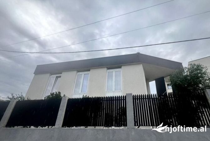 Shtepi ne shitje 3+1 ne Tirane - 390,000 Euro
