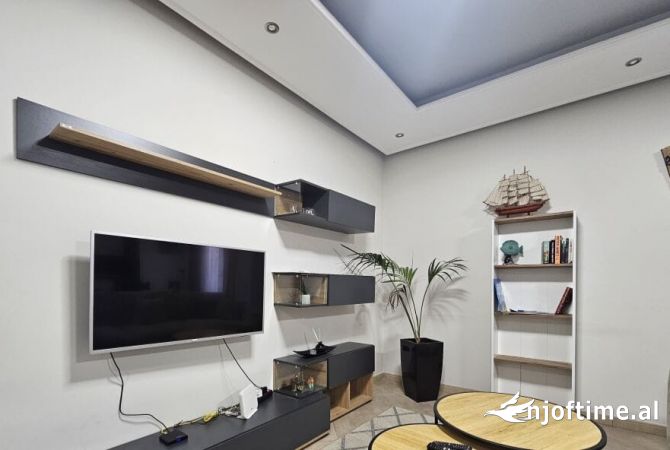 Shtepi me qera 3+1 ne Tirane - 750 Euro